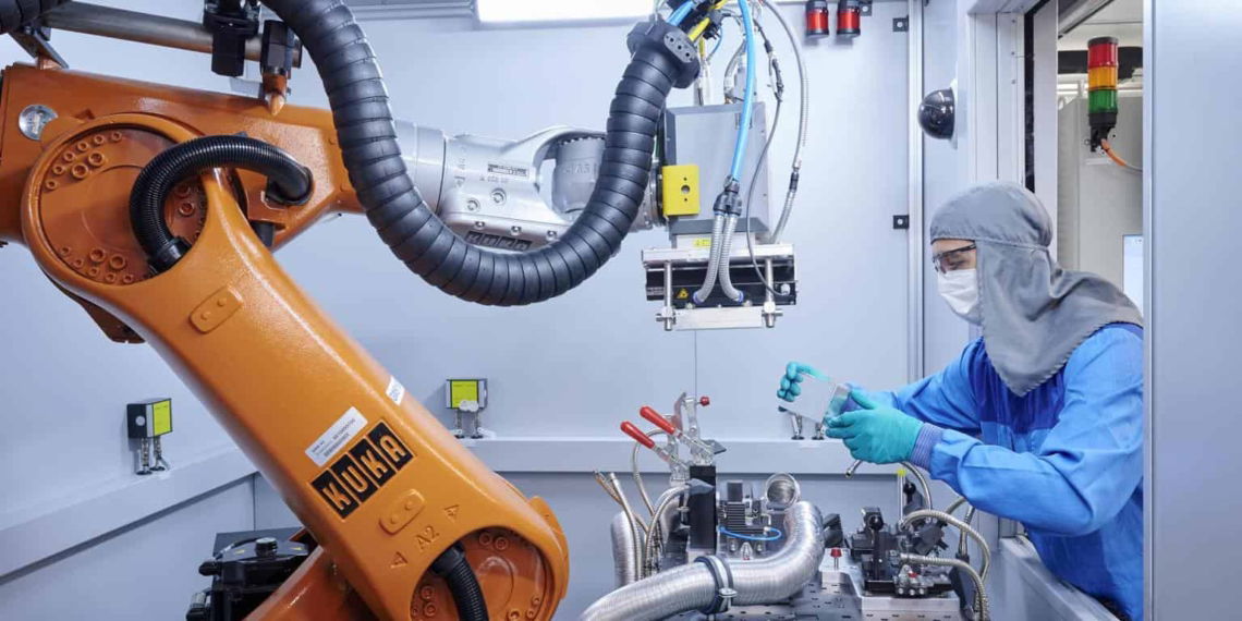 BMW sieht die Batteriezelle ganzheitlich, nachhaltig und effizient