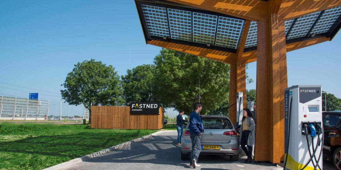 Fastned übernimmt Schnellladenetz MisterGreen