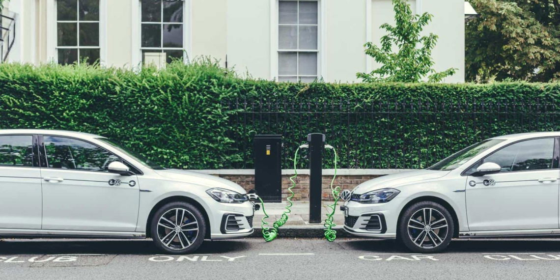 Europa: Plug-In-Hybride und E-Auto-Zulassungen näheren sich an