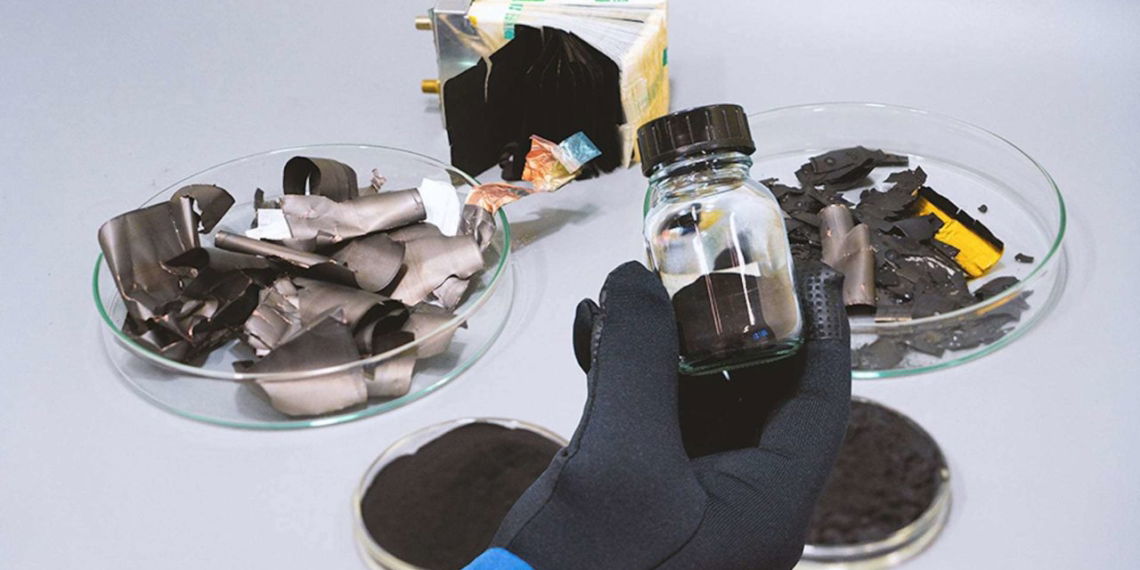Fraunhofer-Batterie-Recycling