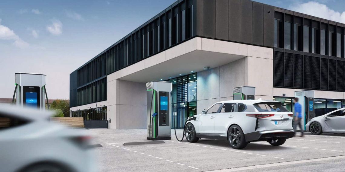 Siemens-Elektroauto-Schnellladesäule-Sicharge-D