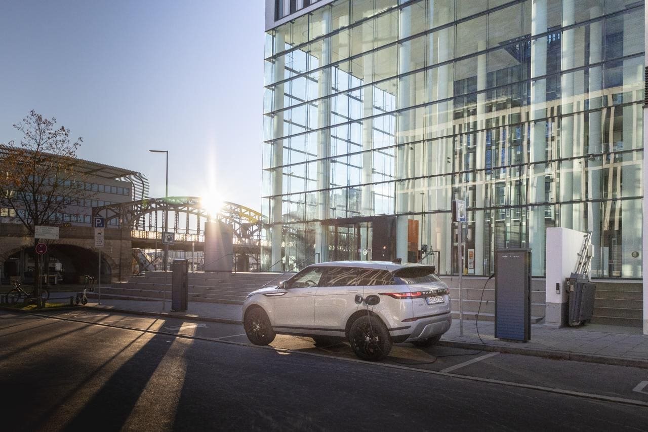 Land Rover Discovery Sport und Evoque künftig nur noch elektrifiziert