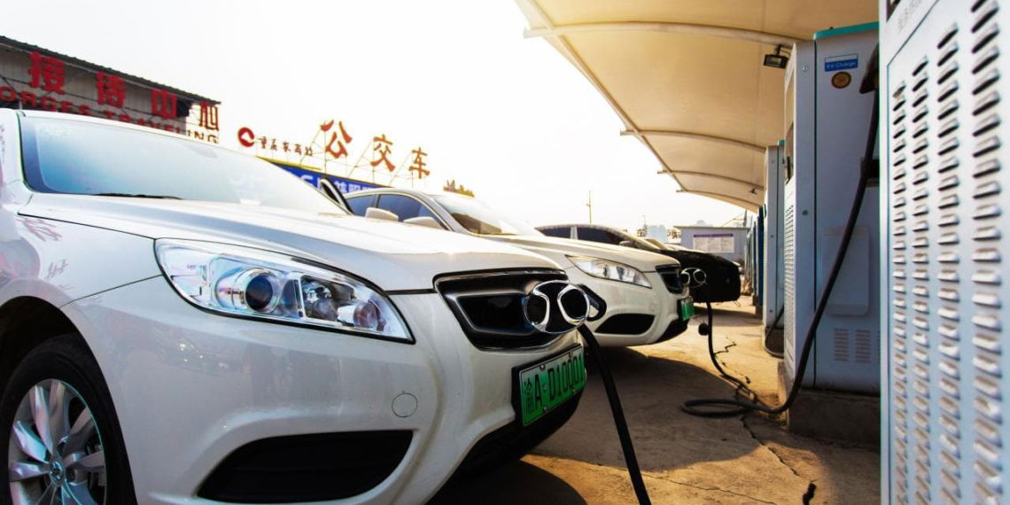 Evergrande geht in E-Offensive: 1.600 Autohäuser für E-Autos geplant
