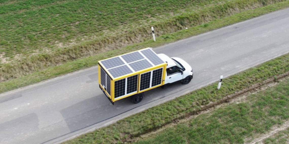ISFH-Testfahrzeug-Solar-Elektroauto