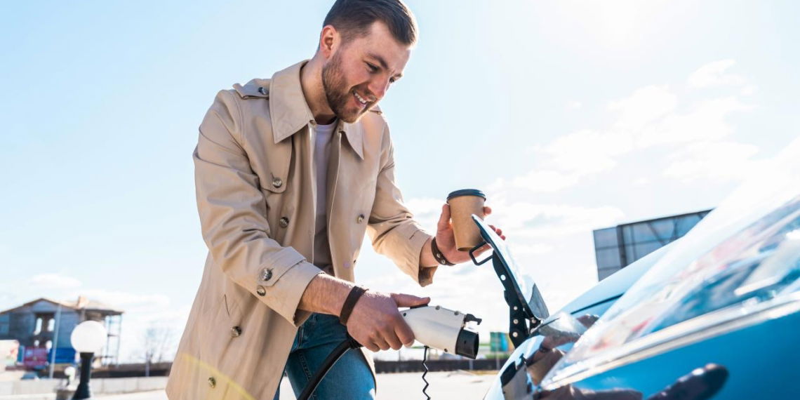 Wie lässt sich die Akzeptanz und Nachfrage nach Elektroautos steigern?