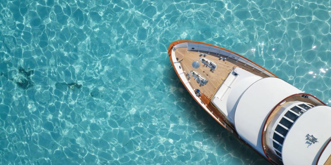 Freudenberg und Lürssen Werft entwickeln innovativen Brennstoffzellenantrieb für Yachten