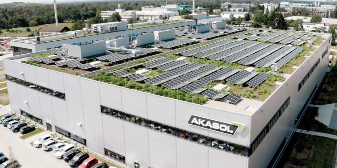 AKASOL_Gigafactory_Elektroauto-Batterie
