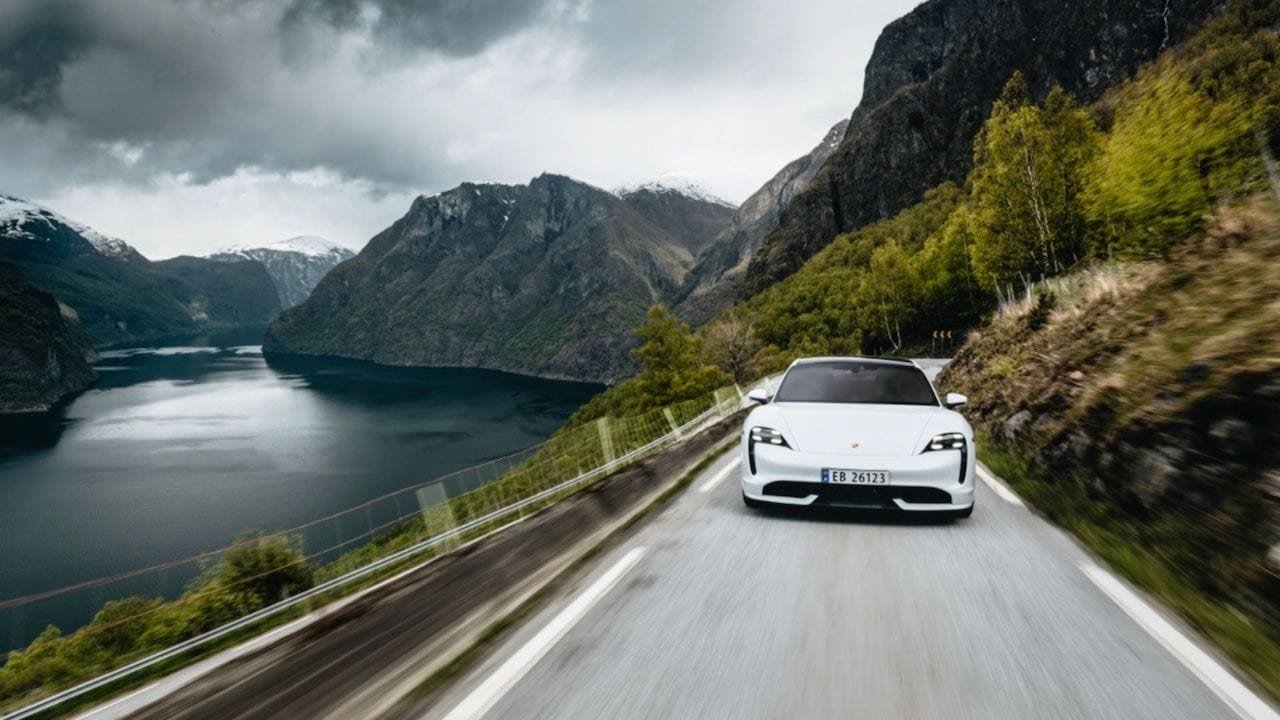 Porsche-Taycan-Norwegen-Elektroautos