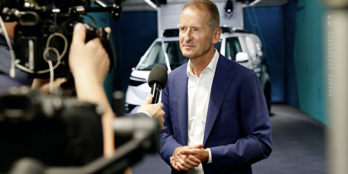 Herbert Diess: "Wir müssen den Verkehr durch grüne Elektrifizierung dekarbonisieren" 