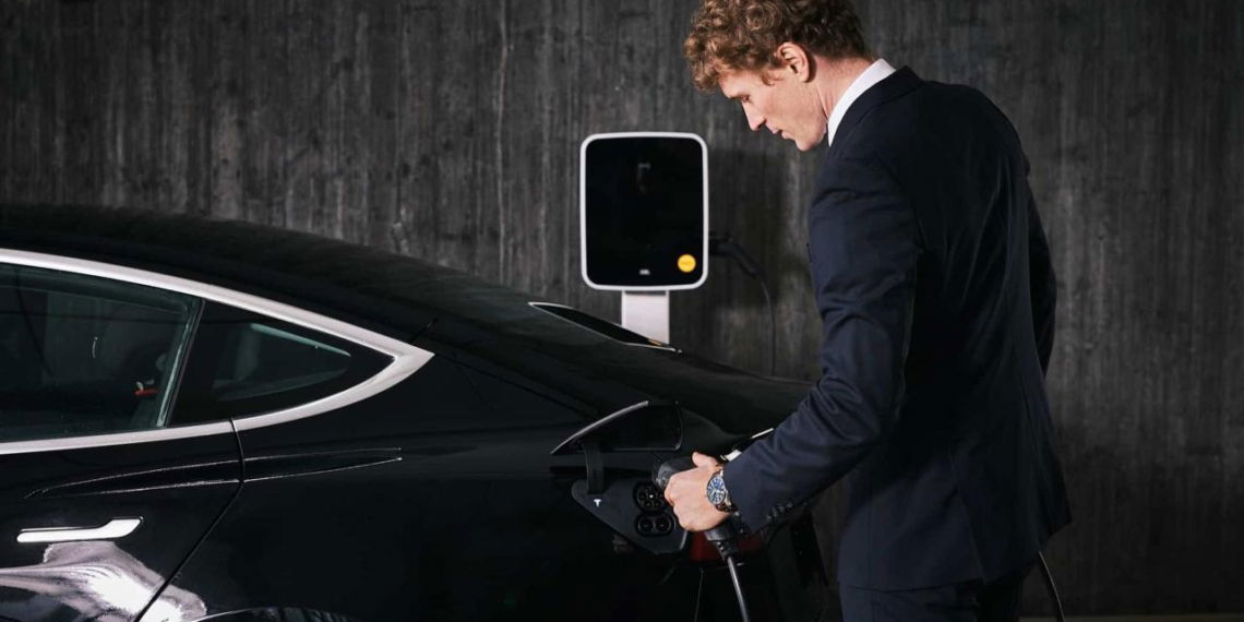 reev: Will E-Mobilität im Alltag einfach "einfach" gestalten