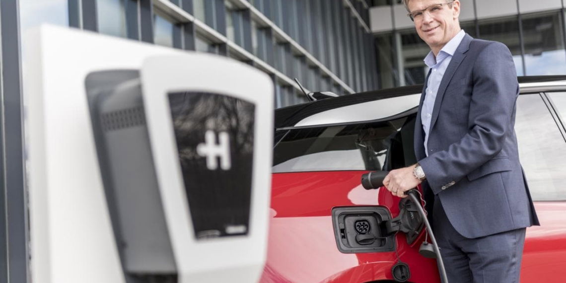 Unterschiede zwischen Ladezeiten: 11kW, 22kW und AC/DC-Laden