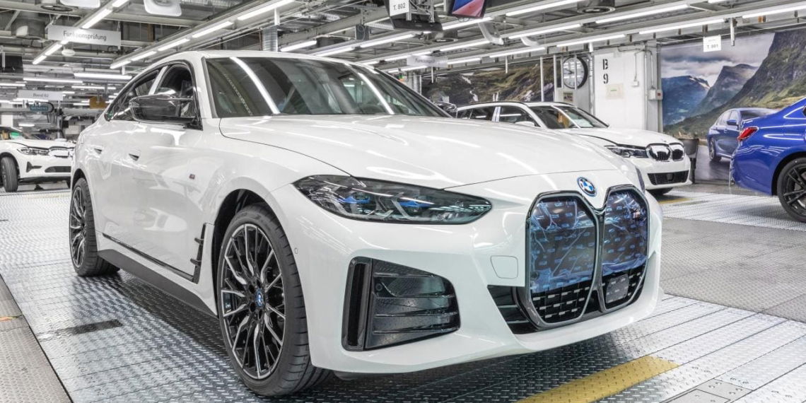 Serienanlauf für vollelektrischen BMW i4 gestartet