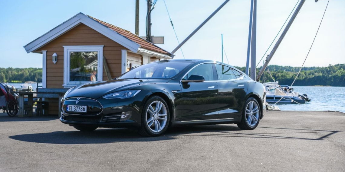 Tesla kommt in Europa wieder auf die Überholspur