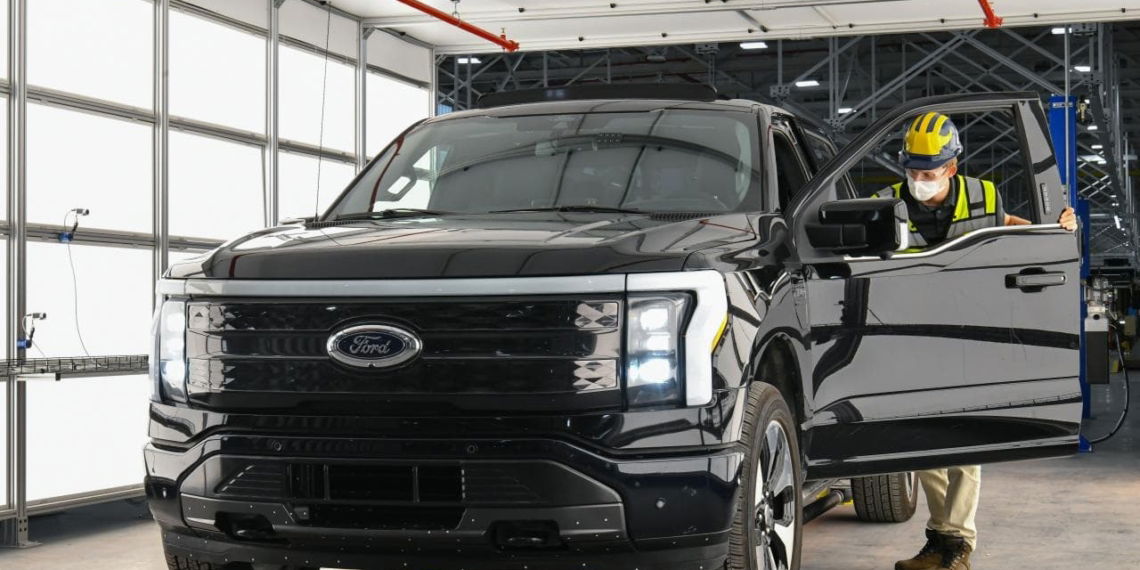 Ford Rouge Electric Vehicle Center_20