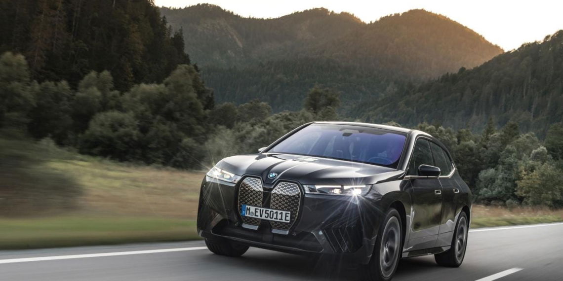 BMW legt Pläne für vollelektrische Zukunft offen!
