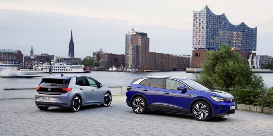 Halbleiter-Krise schlägt bei VW zu - Ausliefer-Stopp!