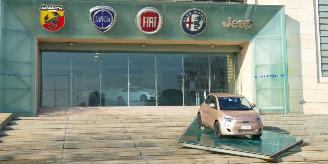 Stellantis-Chef warnt vor sozialen Problemen durch EU-Elektroauto-Strategie