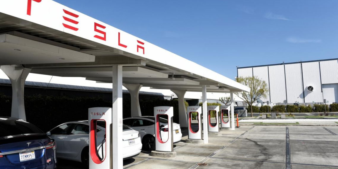 Tesla Supercharger: Preise um bis zu 37 Prozent angehoben für E-Auto laden