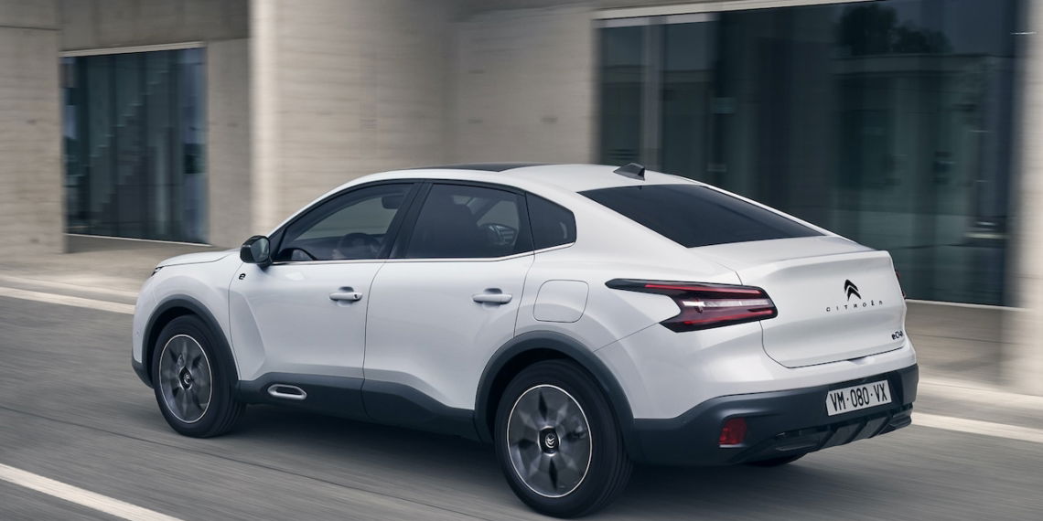 Citroën-ë-C4-X-Elektroauto-Crossover