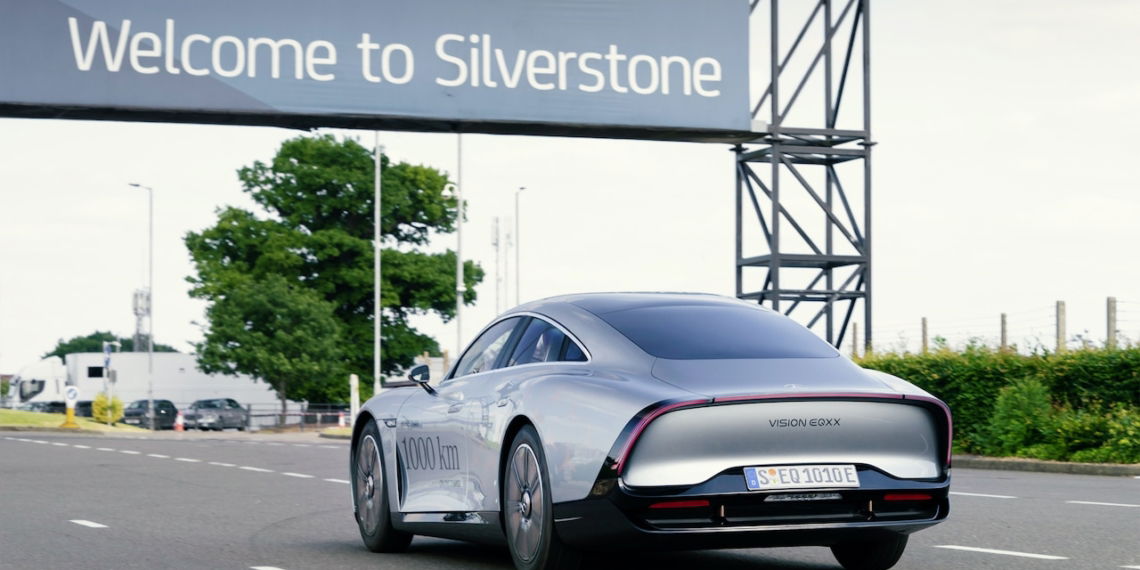 Elektroauto-Rekord-Mercedes-Benz-Vision-EQXX-Silverstone
