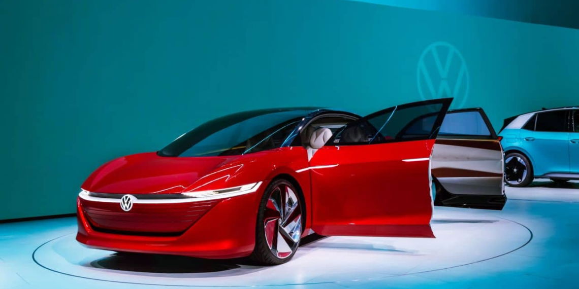 Studie: VW soll Tesla bei E-Auto-Verkäufen bis 2024 überholen