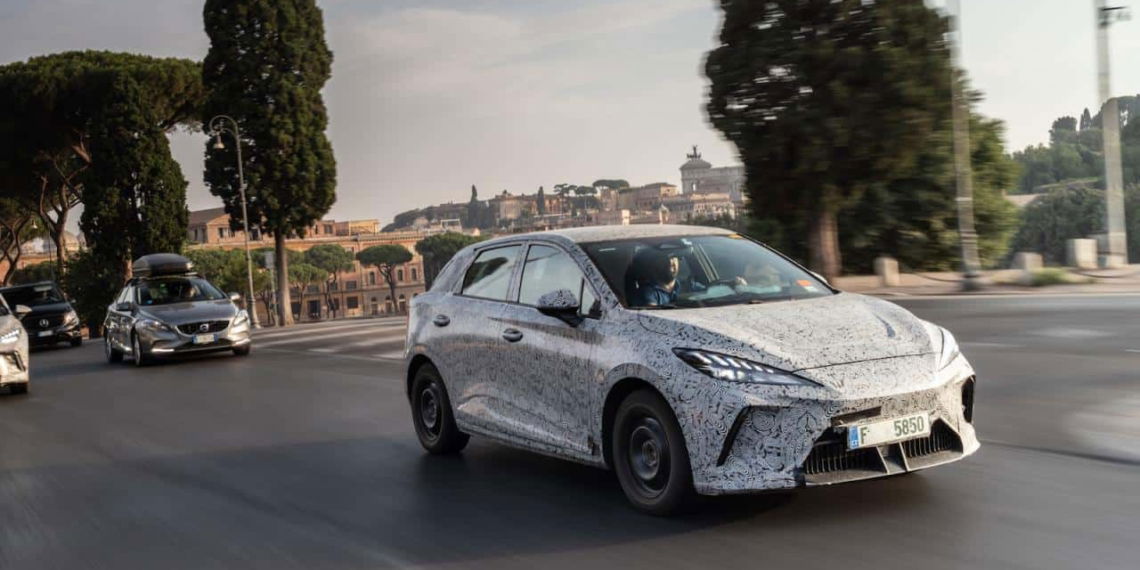 Erste Fahrt im MG4 Electric: Potenzieller VW ID.3 Konkurrent
