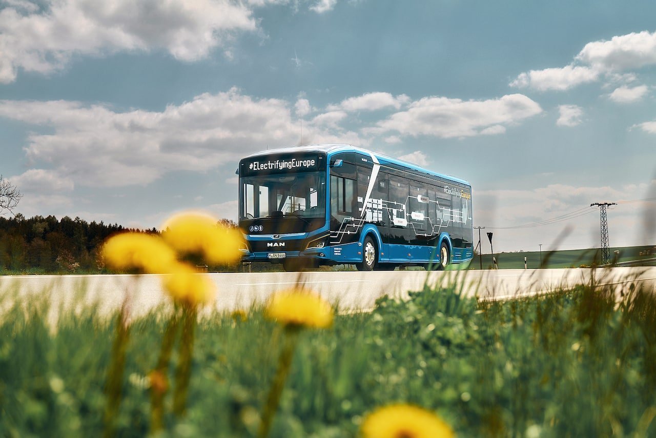 nachhaltigkeitsbericht-dekarbonisierung-man-elektro-bus-lkw