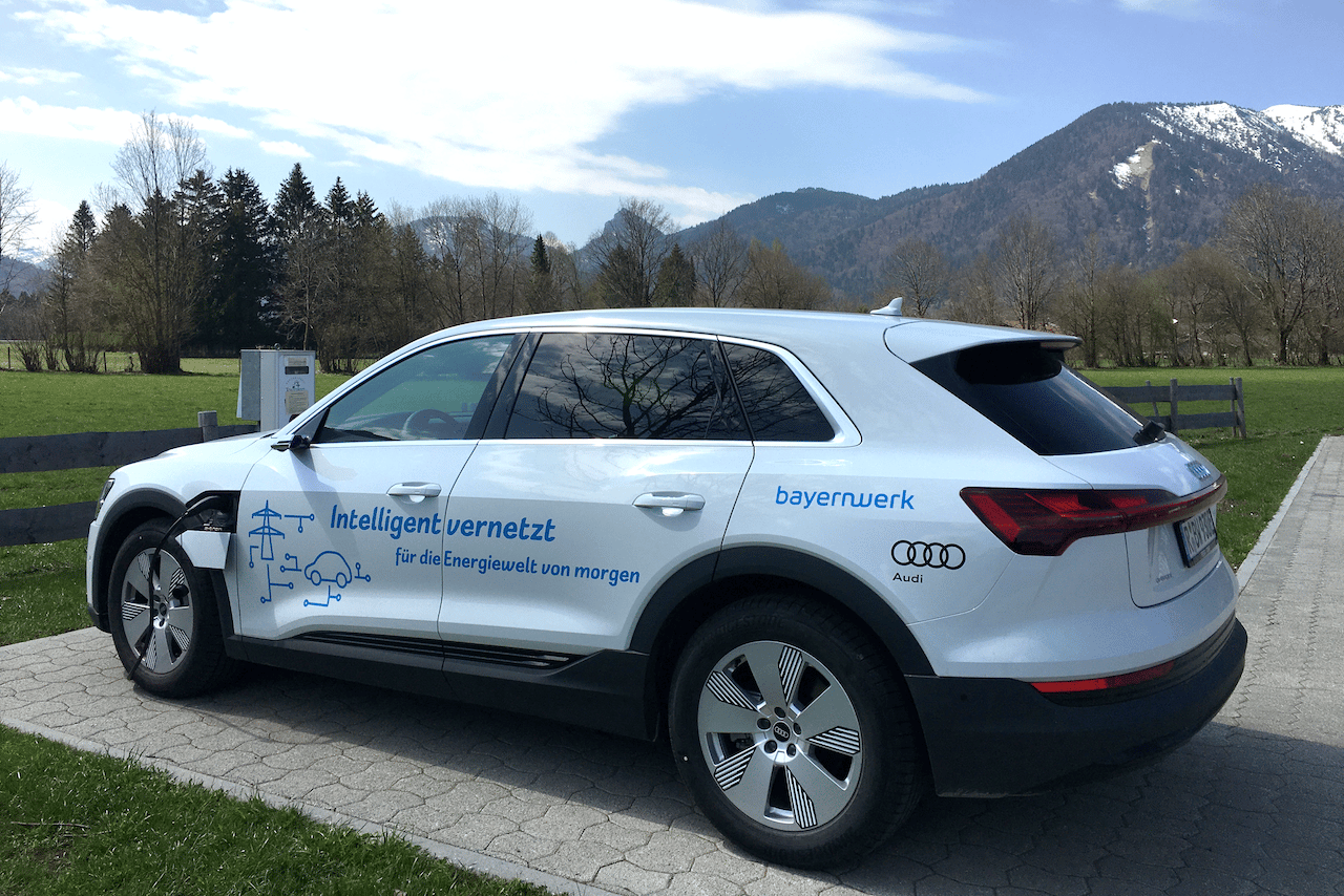 Audi-Bayernwerk-Elektroauto-Intelligent-Laden-Steuerung