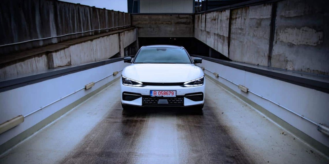 Europa: Diese E-Autos wurden fast 6 Mal so häufig wie 2021 verkauft