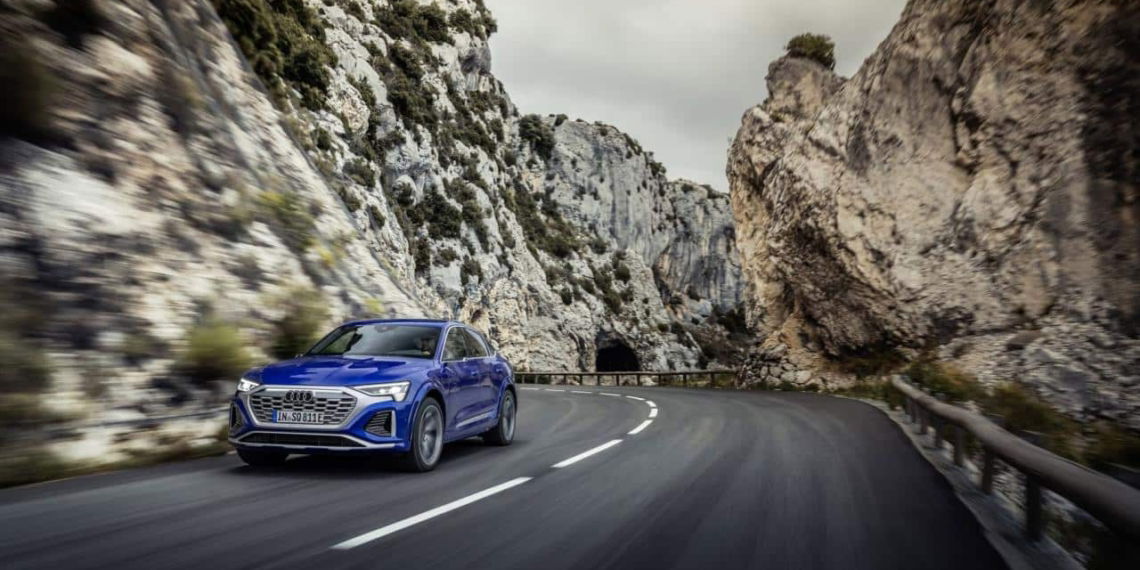 Audi SQ8 e-tron Sportback: Sportliche Agilität trifft auf mehr Reichweite