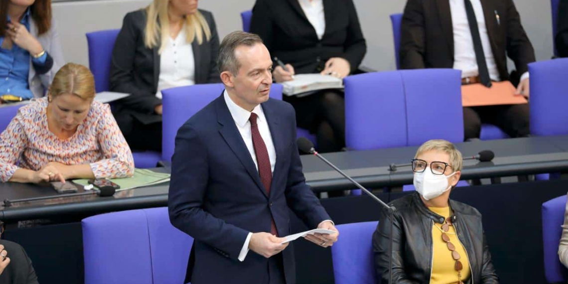 Tempolimit: Wissing stemmt sich gegen effiziente Klima-Sofortmaßnahme
