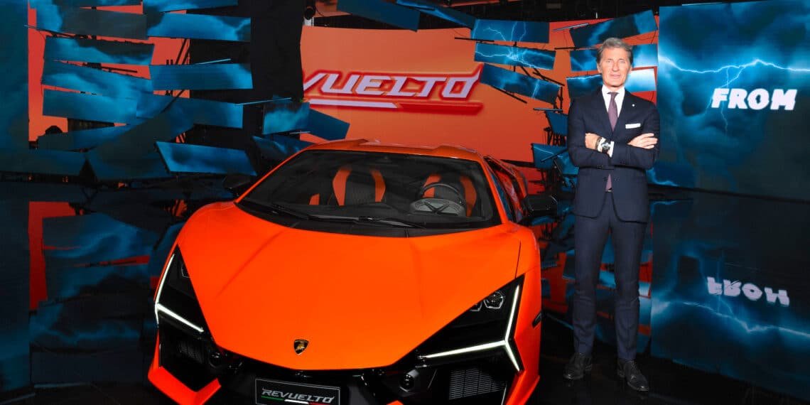 Lamborghinis Zukunft: CEO Winkelmann zeigt sich skeptisch gegenüber E-Fuels