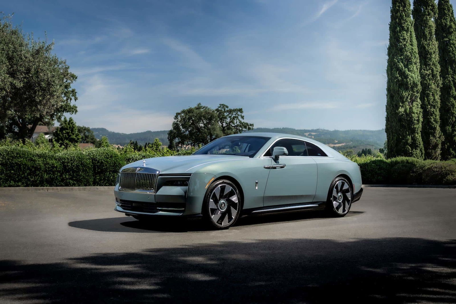 Exklusiver Fahrbericht Rolls Royce Spectre   Elektroauto News.net