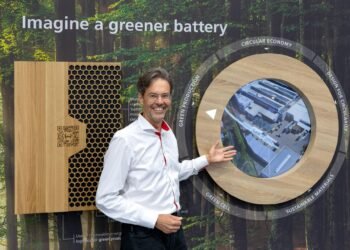 Webasto lüftet Geheimnis der "grünen Batterie"