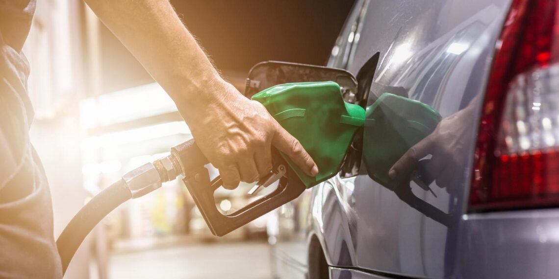 E-Autos sparen Äquivalent von 1,1 Mrd. Liter Benzin jährlich