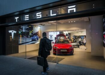 Tesla schlägt BYD: Wieder an der Spitze der Hersteller