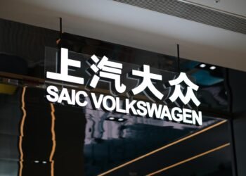 China Autoriese Saic streicht Stellen bei VW Joint Venture