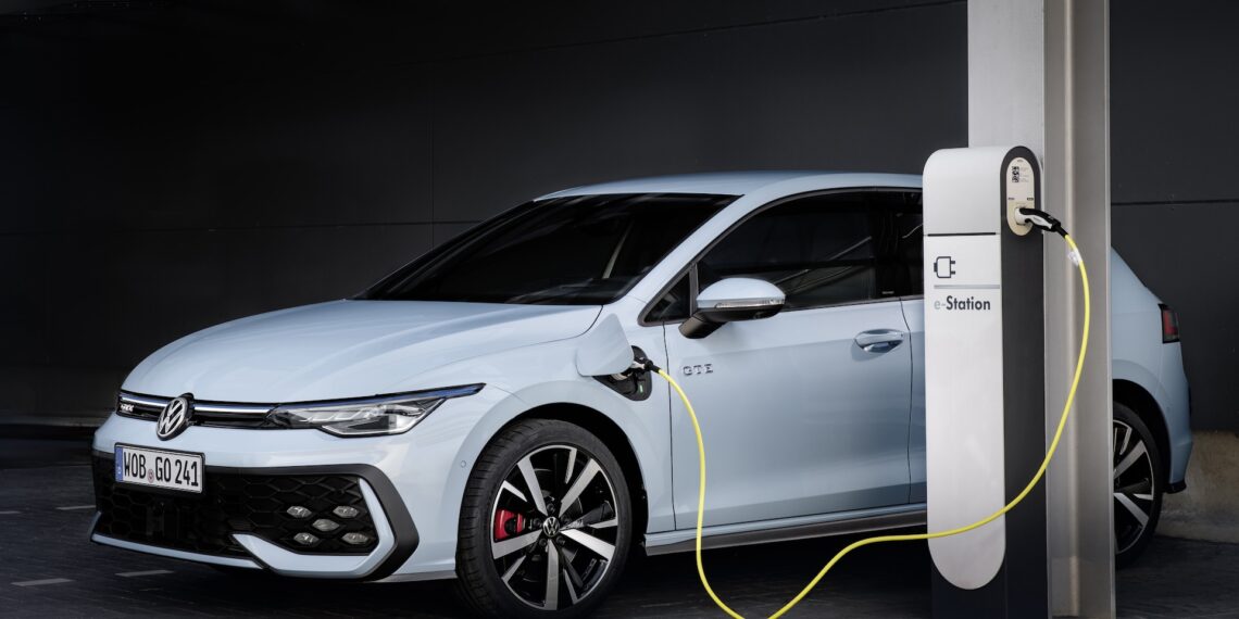 VW Golf Plug-in-Hybrid: Bis zu 143 km Elektro-Reichweite