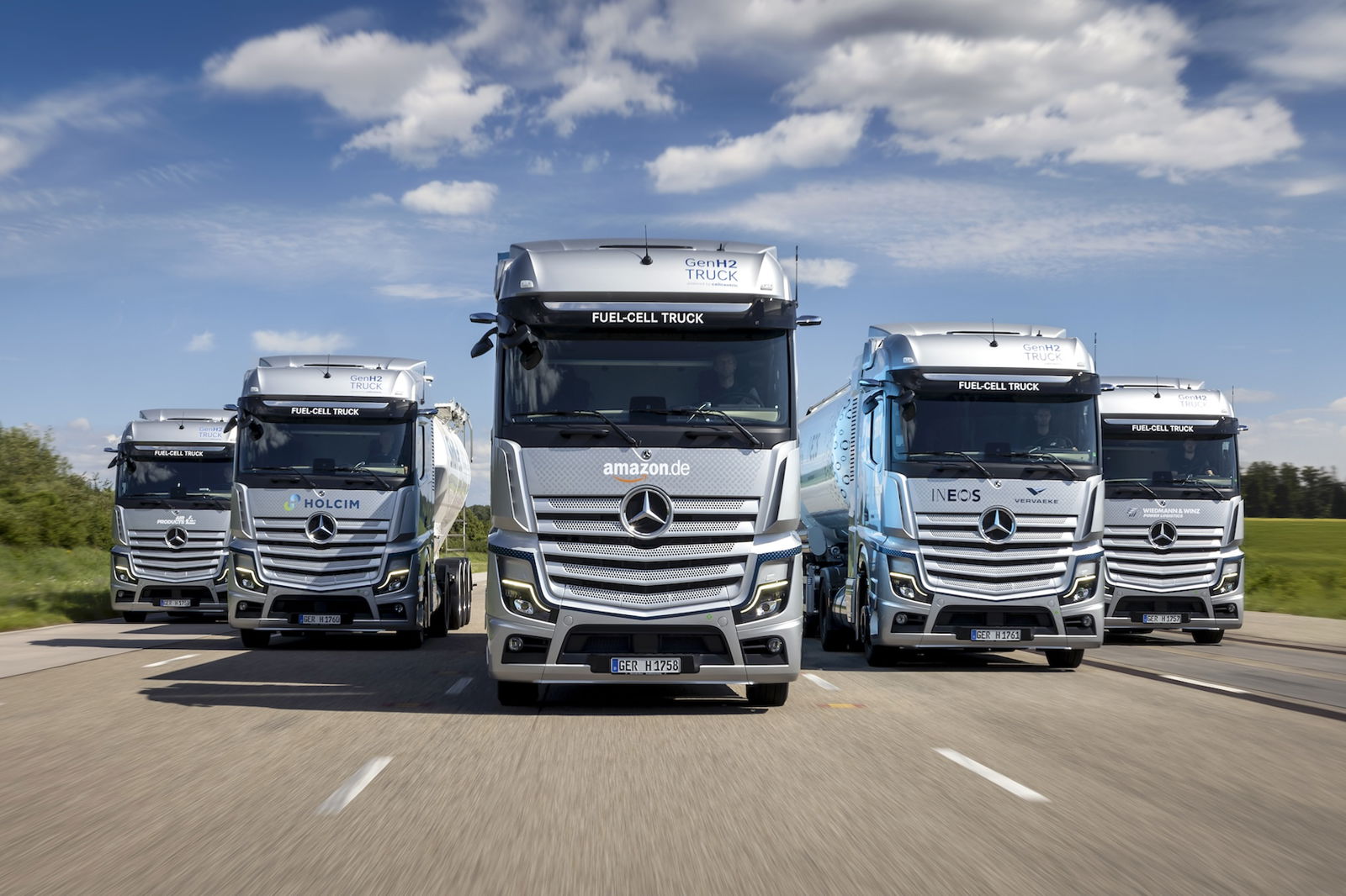 Mercedes-Benz-GenH2-Trucks-Wasserstoff-Lkw-starten-Kundenerprobung