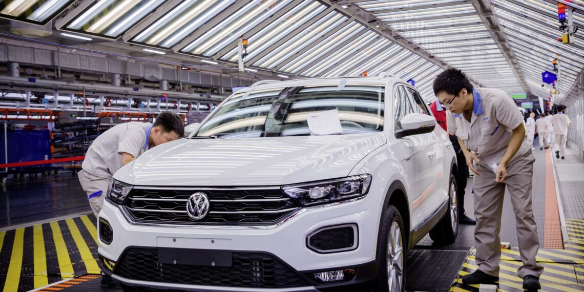Rückgang bei Verbrennern zwingt VW zu Werksschließungen