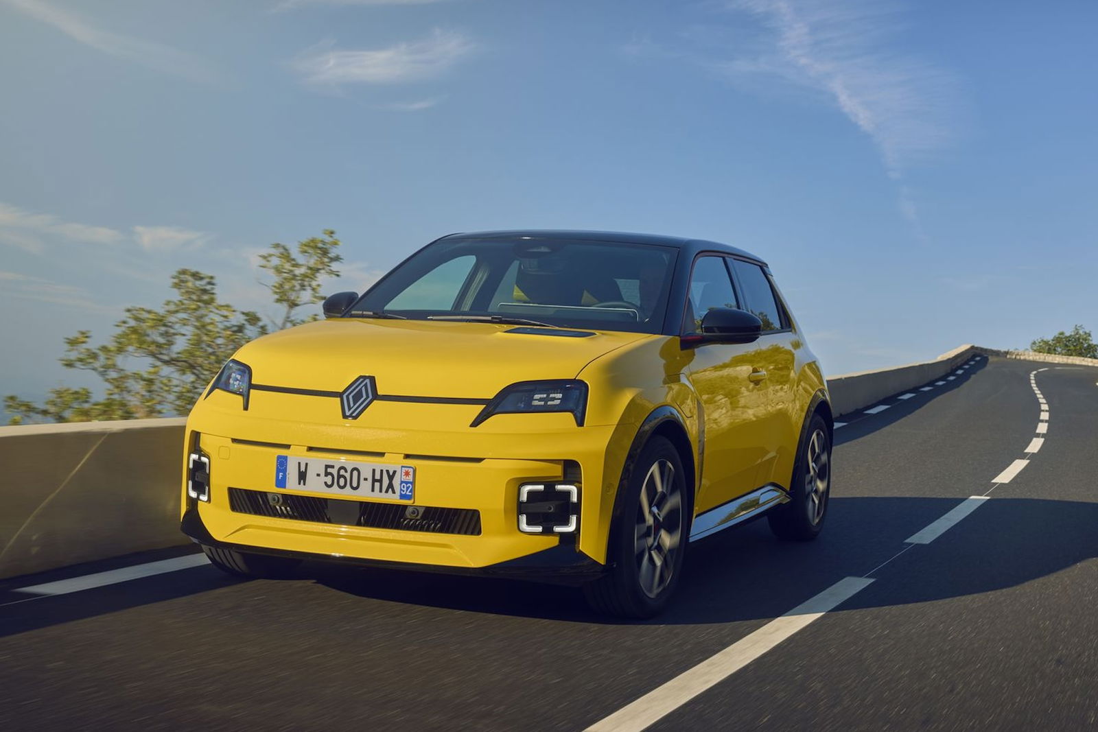 Renault-5-E-Tech-Electric-Test
