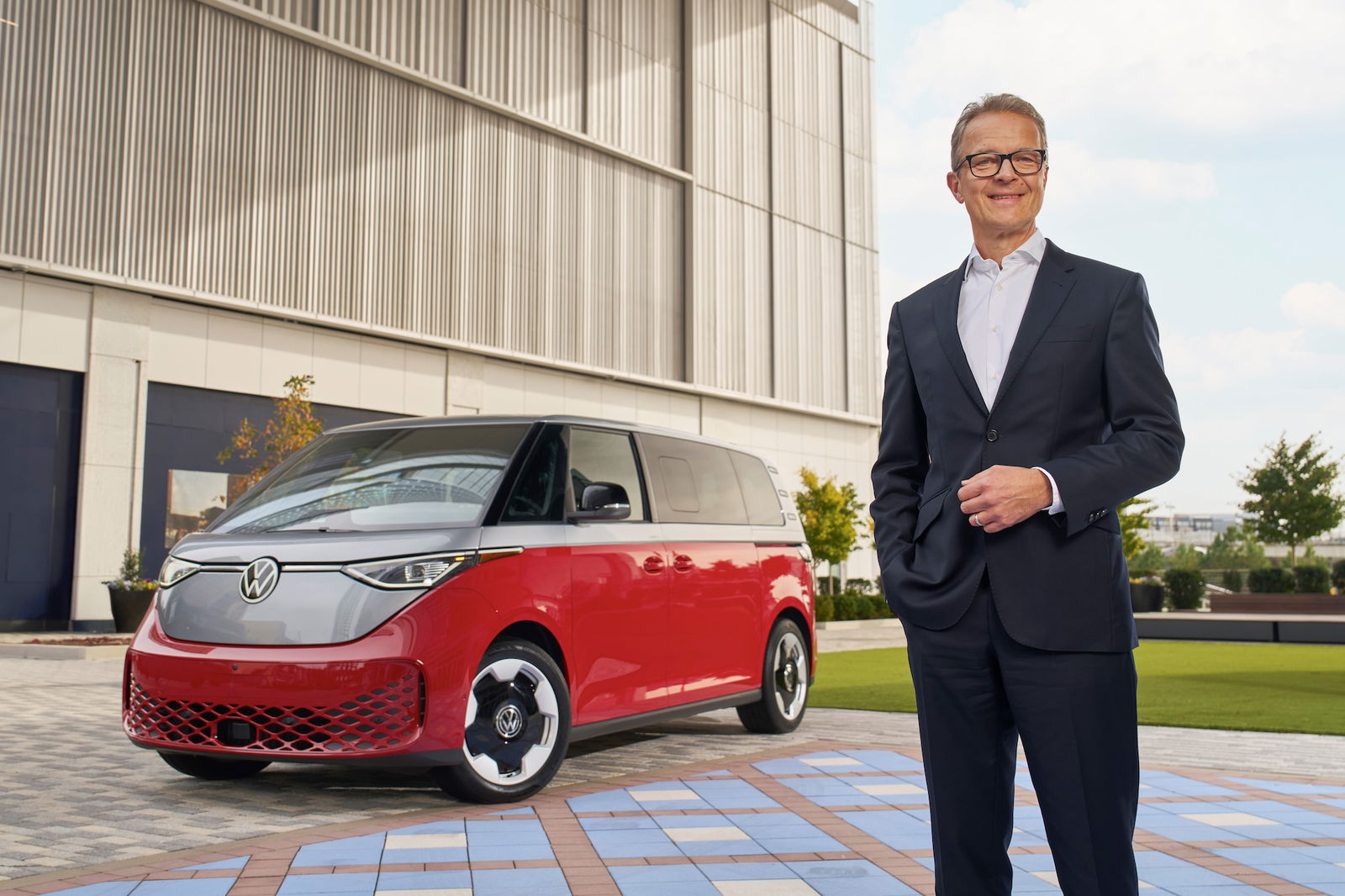 Rivian-CCO-wird-neuer-Amerika-CEO-von-VW