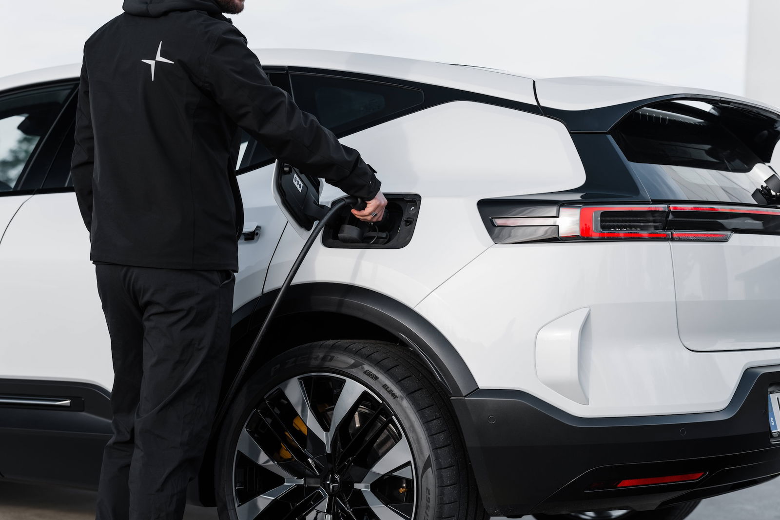 Polestar legt flexible Strompreise und V2G in die Spur