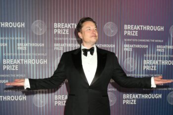 Elon-Musk-Tesla