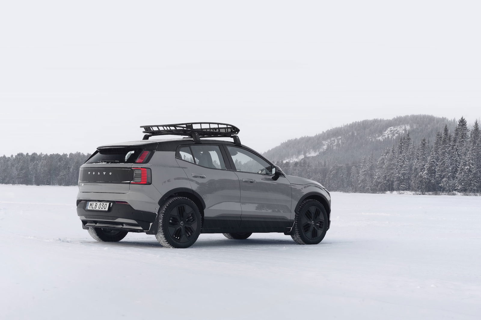 Volvo EX30 Cross Country – exterior
