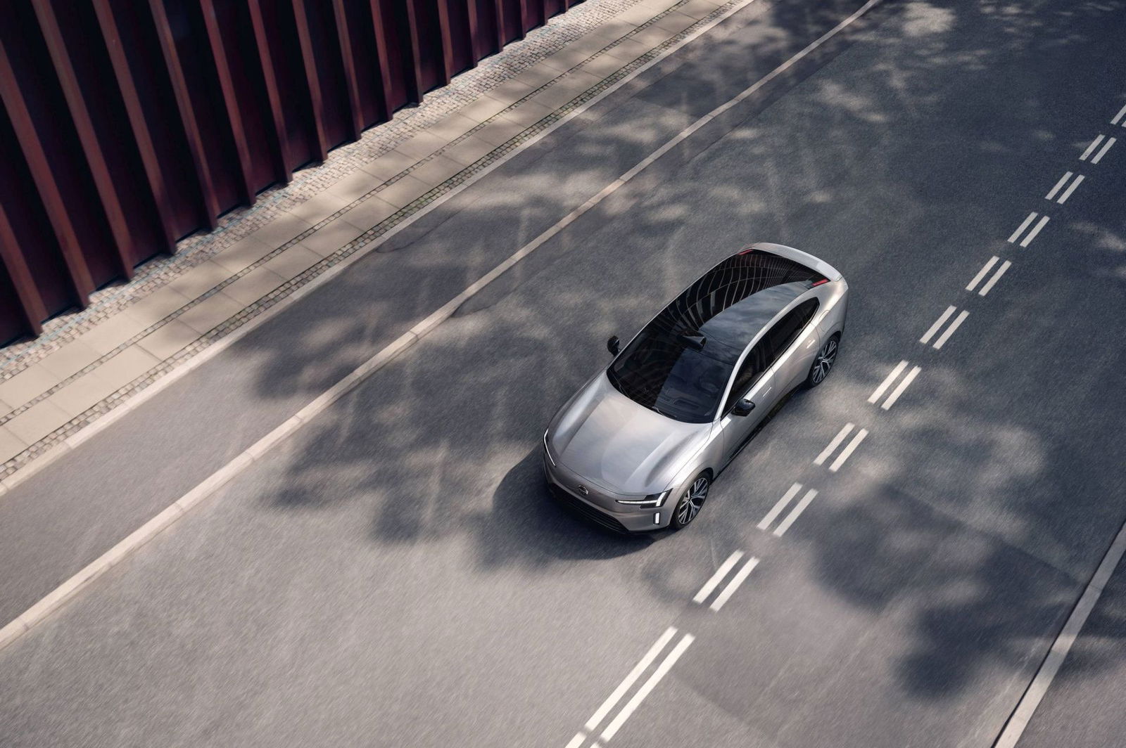 Volvo ES90: 800 Volt, drei Antrieben und bis zu 700 km