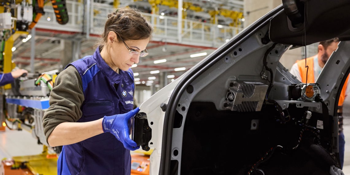 BMW-Neue-Klasse-iX3-Produktion