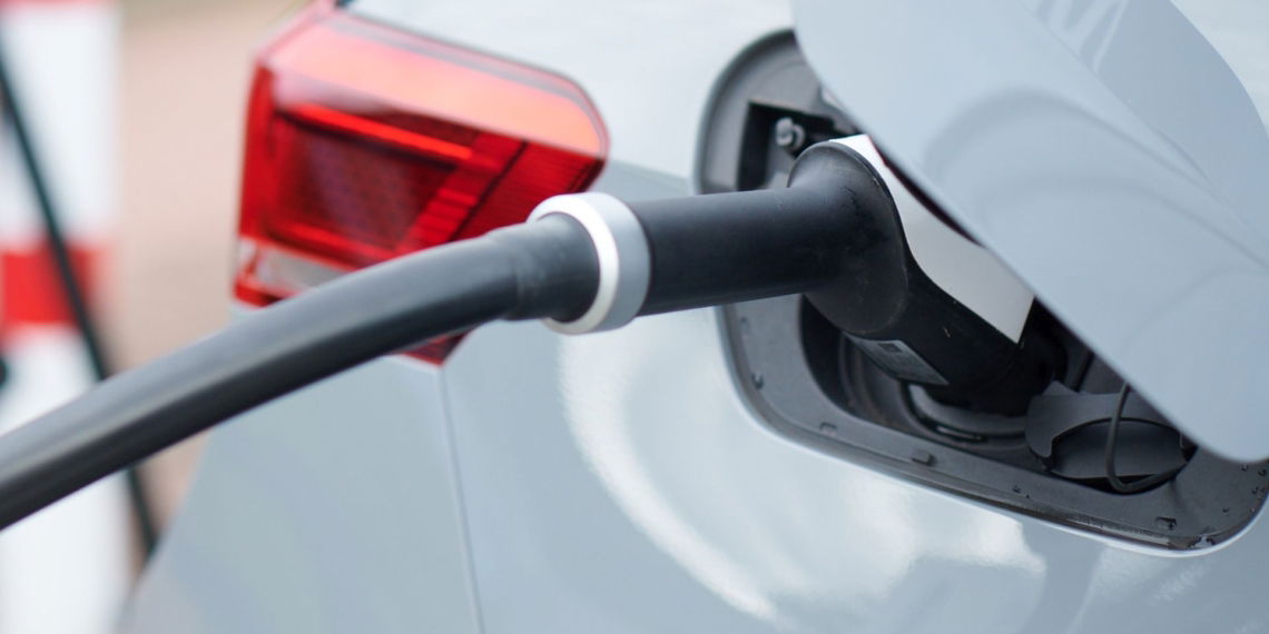 Eon-Tarife gelten jetzt auch an Ionity-Schnellladepunkte