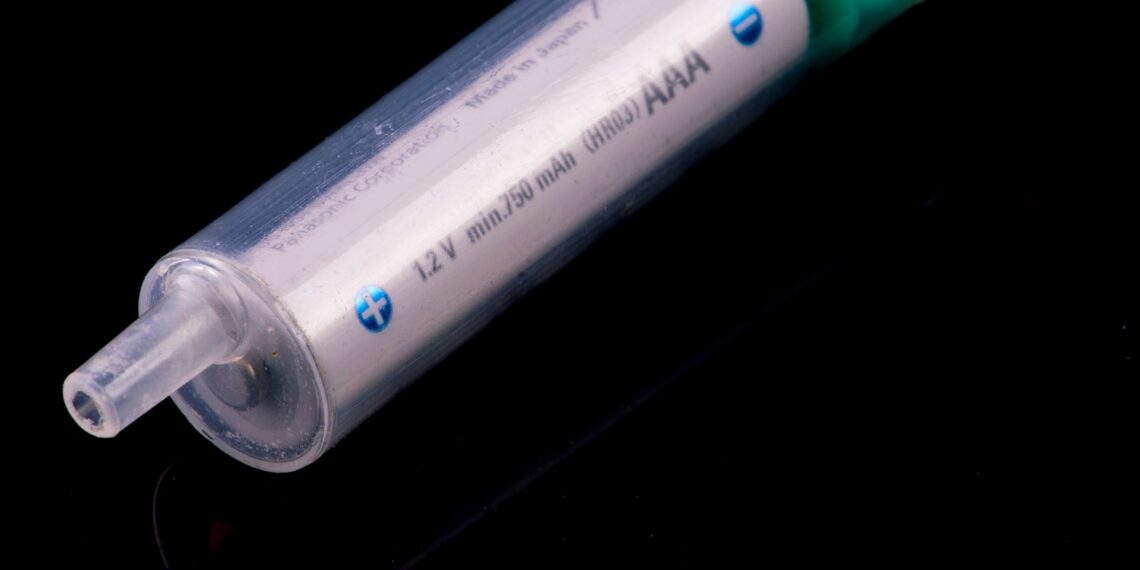 Lithium-Batterie-Nachfuellen