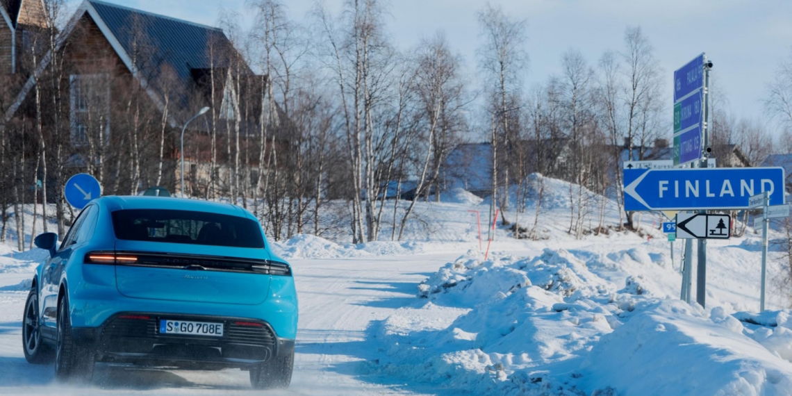 Porsche-Roadtrip-macan-taycan